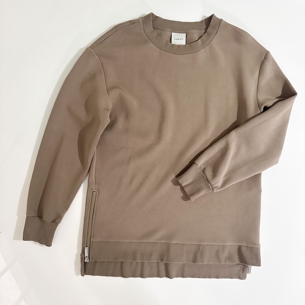 Varley Charter Sweatshirt w/ Zipper detail - Size Medium